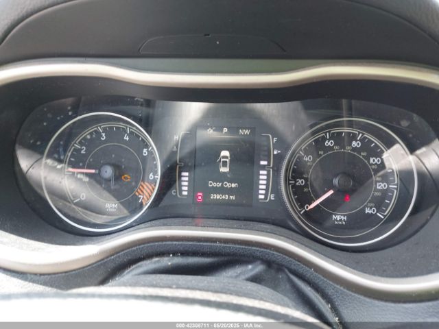 1C4PJMCB0EW172484 Jeep Cherokee Latitude