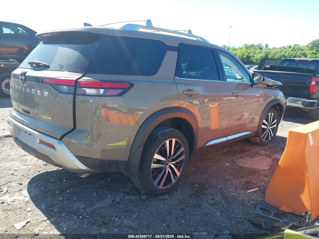 5N1DR3DH5RC236532 Nissan Pathfinder Platinum Fwd
