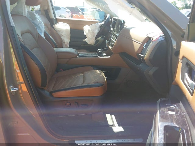 5N1DR3DH5RC236532 Nissan Pathfinder Platinum Fwd