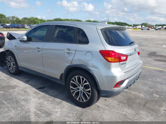 2018 MITSUBISHI OUTLANDER SPORT JA4AP3AW7JU002904 Photo 2