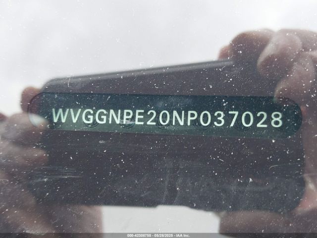 2022 VOLKSWAGEN ID.4 WVGGNPE20NP037028 Photo 8