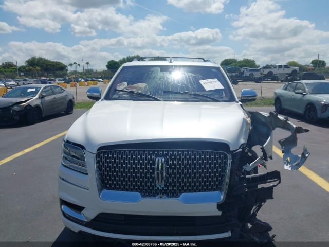 5LMJJ3TT0JEL13071 Lincoln Navigator L Black Label