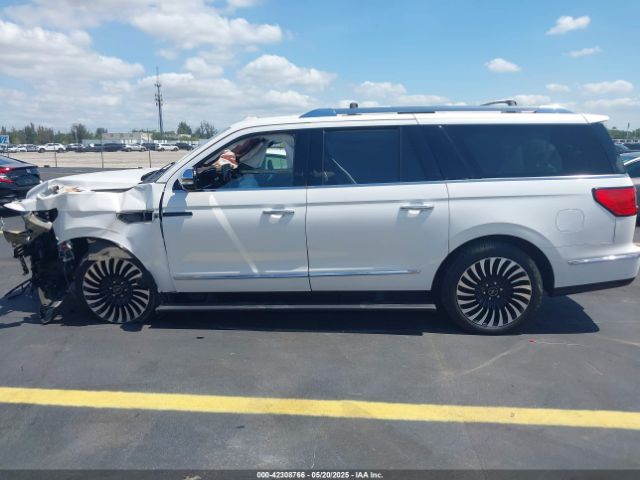 5LMJJ3TT0JEL13071 Lincoln Navigator L Black Label