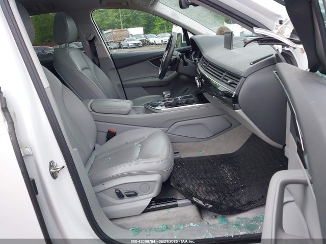 2019 AUDI Q7 WA1LAAF78KD008289 Photo 4