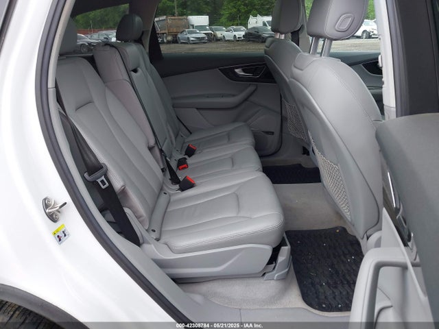 2019 AUDI Q7 WA1LAAF78KD008289 Photo 7
