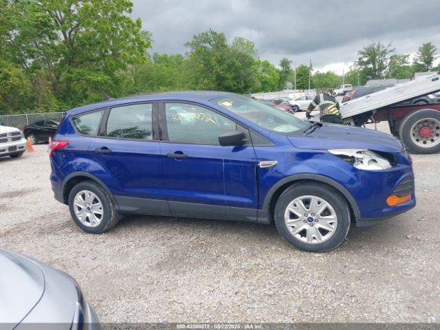 1FMCU0F77GUB97852 Ford ESCAPE S