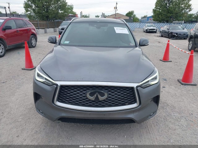 3PCAJ5M19KF135211 Infiniti 2019