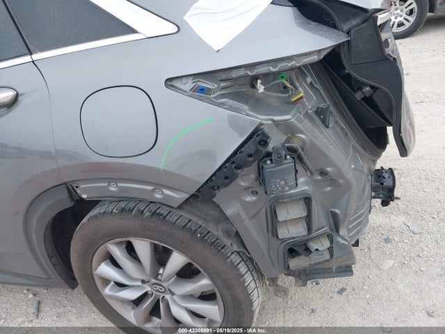 3PCAJ5M19KF135211 Infiniti 2019