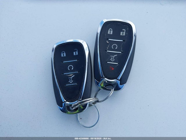 2GNAXUEV7K6186908 Chevrolet EQUINOX LT