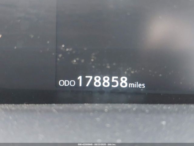 JTDKBRFU7H3027711 Toyota 2zr-fxe,1nm