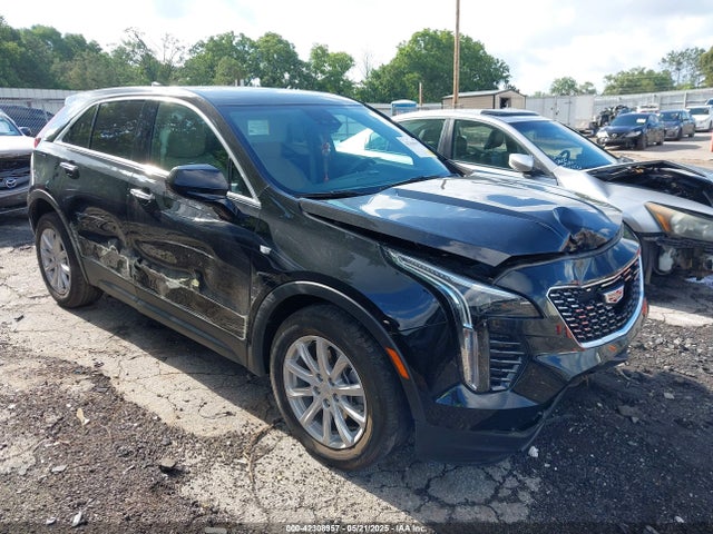 2022 CADILLAC XT4 1GYAZAR48NF162799 Photo 0