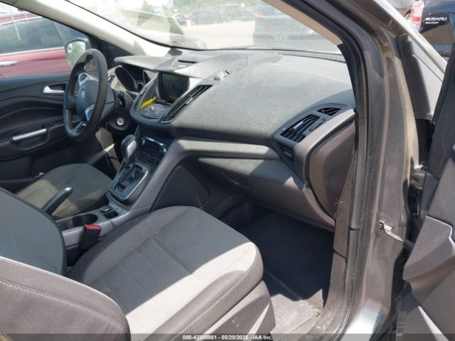 1FMCU0GX4EUB80471 Ford ESCAPE SE