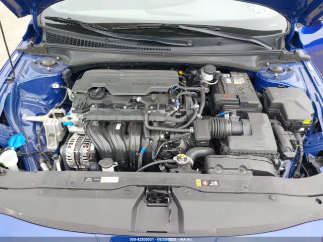 KMHLL4DGXSU858618 Hyundai ELANTRA SE