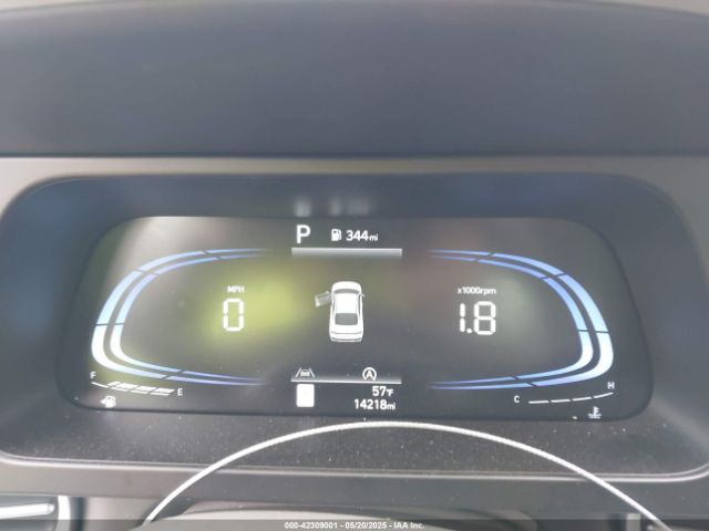 KMHLL4DGXSU858618 Hyundai ELANTRA SE