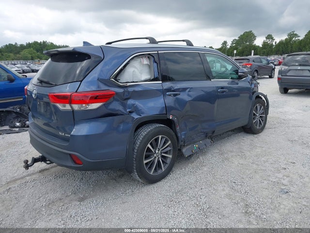 5TDJZRFH4HS430070 Toyota Highlander Se/xle