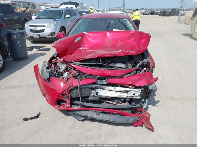 5YFEPMAE8MP175305 Toyota 2zr-fae
