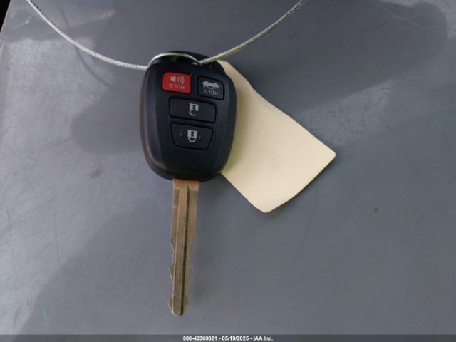 5YFBURHEXGP568094 Toyota COROLLA LE