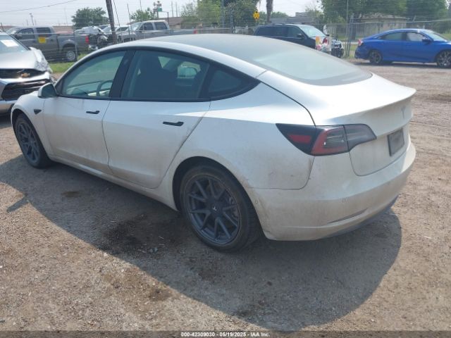 2022 TESLA MODEL 3 5YJ3E1EA1NF102485 Photo 2