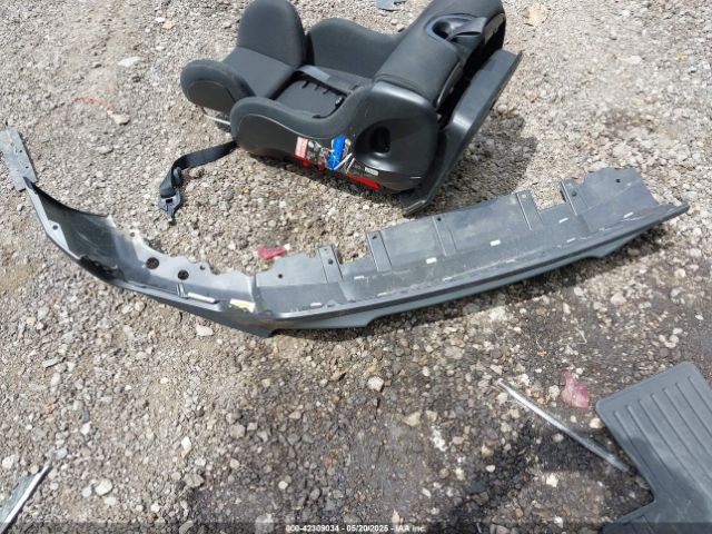 2HKRW6H33KH210332 Honda CR-V LX
