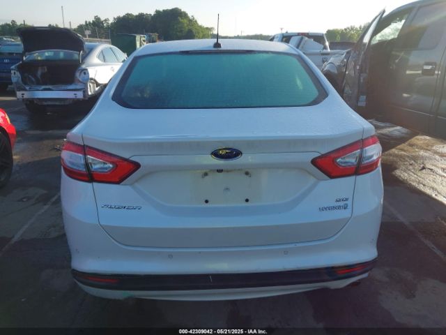3FA6P0LU4ER127495 Ford Fusion Hybrid Se