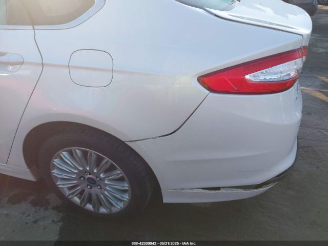 3FA6P0LU4ER127495 Ford Fusion Hybrid Se