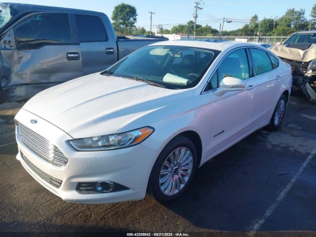 3FA6P0LU4ER127495 Ford Fusion Hybrid Se