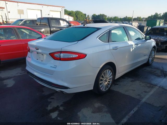 3FA6P0LU4ER127495 Ford Fusion Hybrid Se
