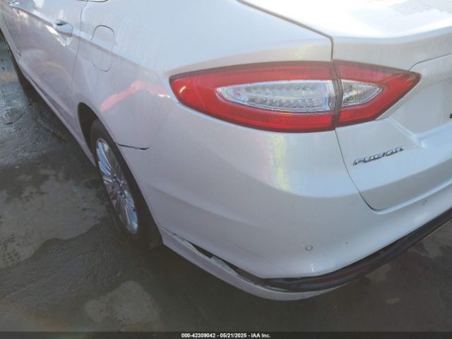 3FA6P0LU4ER127495 Ford Fusion Hybrid Se