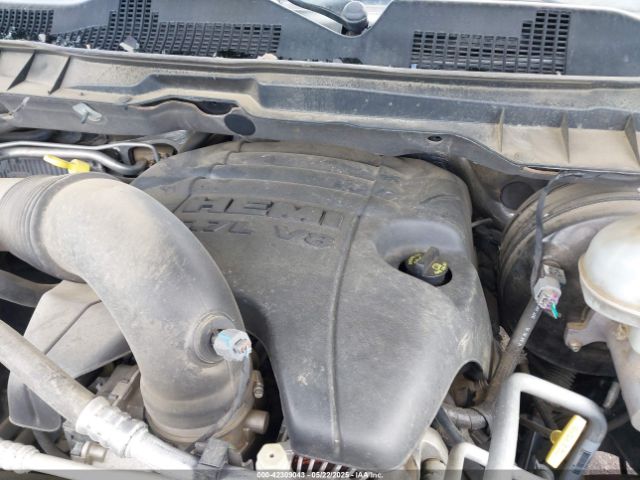 2014 RAM 1500 3C6RR7KT2EG331864 Photo 9