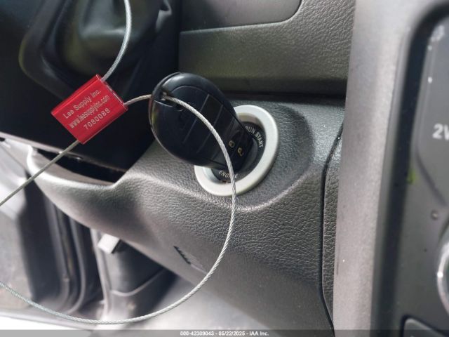 2014 RAM 1500 3C6RR7KT2EG331864 Photo 10