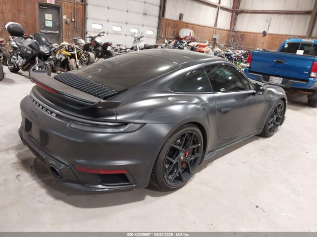 2024 PORSCHE 911 WP0AD2A96RS252418 Photo 3