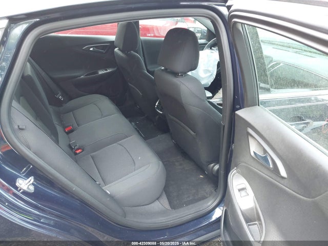 1G1ZE5ST8HF131790 Chevrolet MALIBU 1LT