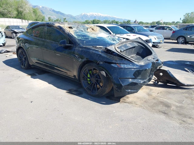 2024 TESLA MODEL 3 5YJ3E1ET3RF789461 Photo 0