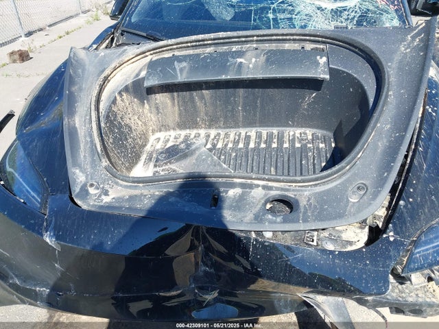 2024 TESLA MODEL 3 5YJ3E1ET3RF789461 Photo 9