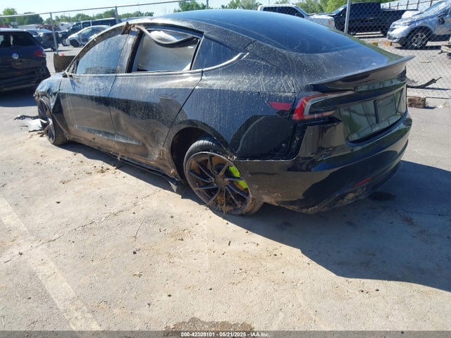 2024 TESLA MODEL 3 5YJ3E1ET3RF789461 Photo 2