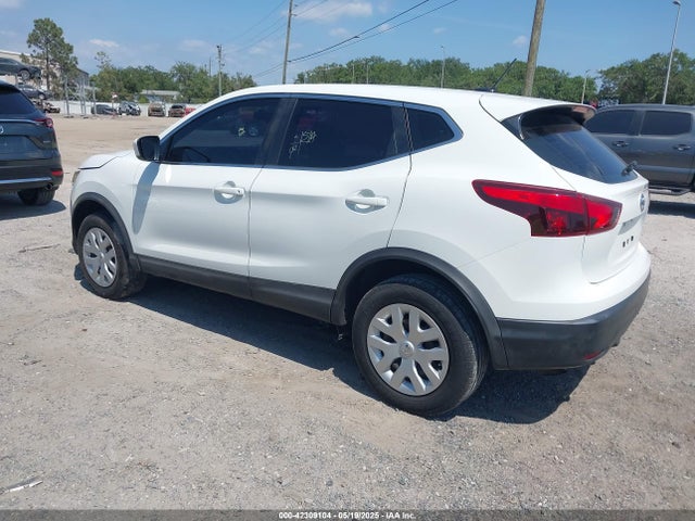 JN1BJ1CR6KW330198 Nissan Rogue Sport S