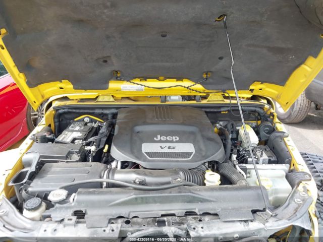 1C4BJWEG2FL578154 Jeep Wrangler Unlimited Sahara