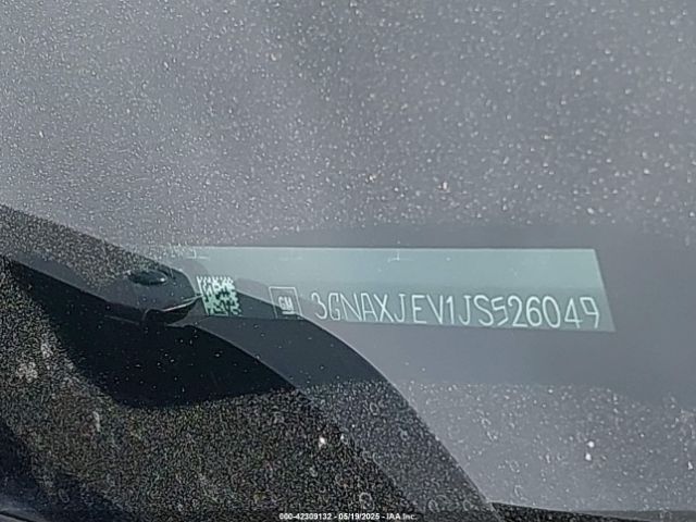 3GNAXJEV1JS526049 Chevrolet EQUINOX LT