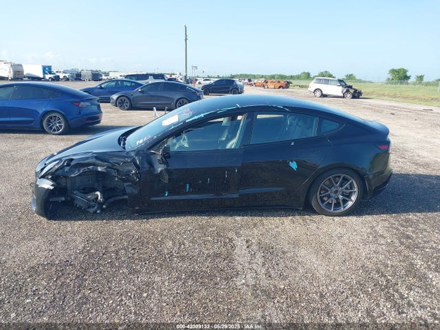 5YJ3E1EA4PF646434 Tesla 2023