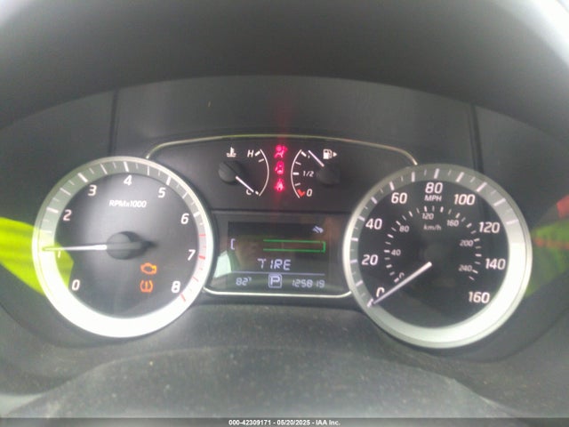 3N1AB7AP2FY218235 Nissan SENTRA SV