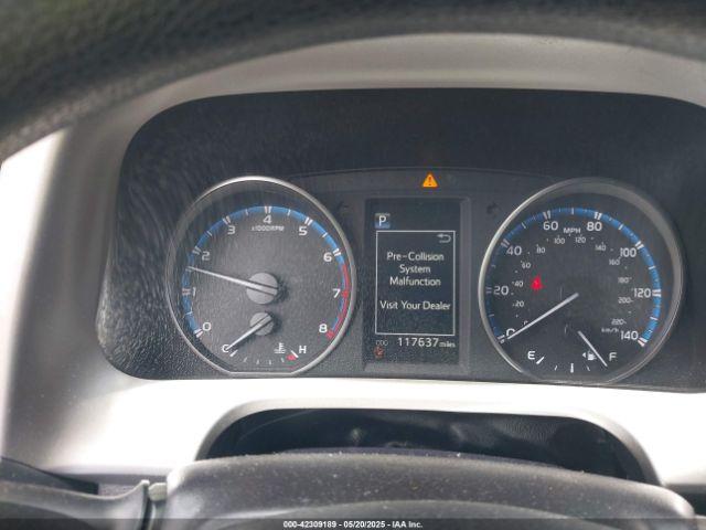 2T3ZFREV5JW504555 Toyota RAV4 LE