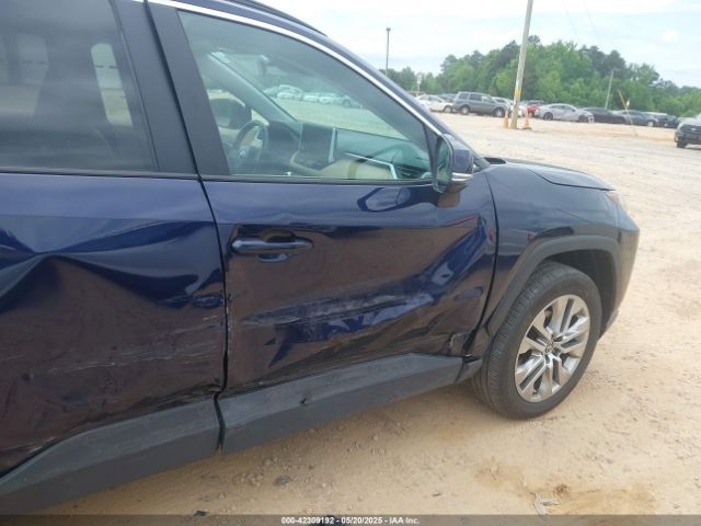 2T3C1RFV9PW288866 Toyota Rav4 Xle Premium