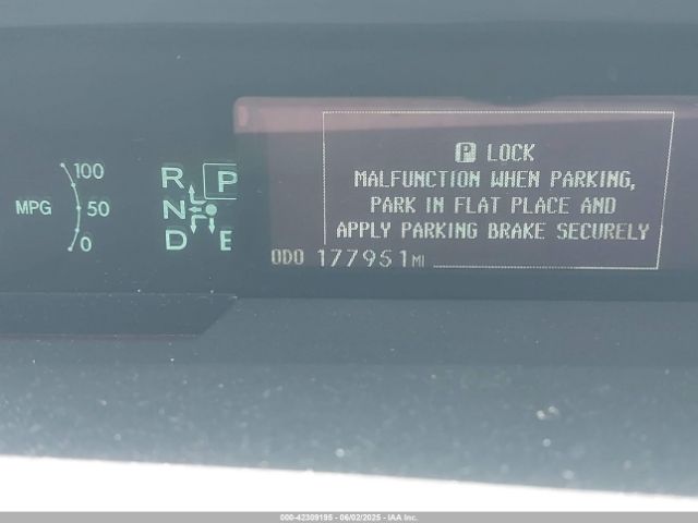 JTDKN3DU5F2002042 Toyota Prius Two
