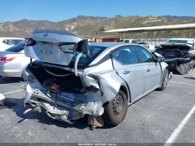 1N4BL4BV9LC100798 Nissan 2020