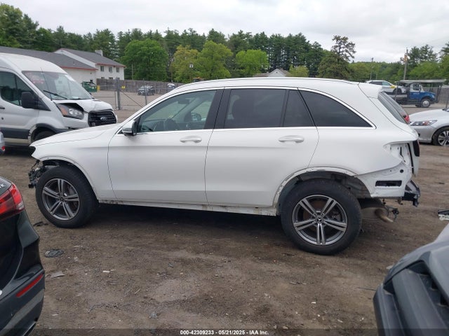W1N0G8EB8NV368174 Mercedes-Benz m274
