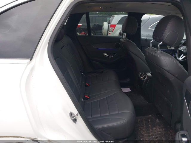 W1N0G8EB8NV368174 Mercedes-Benz m274