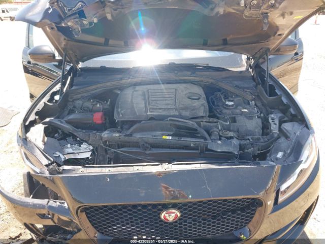2018 JAGUAR F-PACE SADCL2GX3JA283772 Photo 9