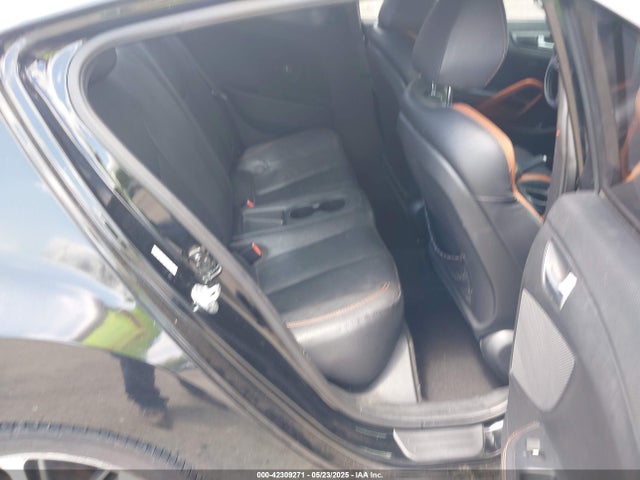 42309271 :رقم المزاد ، KMHTC6AE1GU250010 vin ، 2016 Hyundai Veloster Turbo مزاد بيع