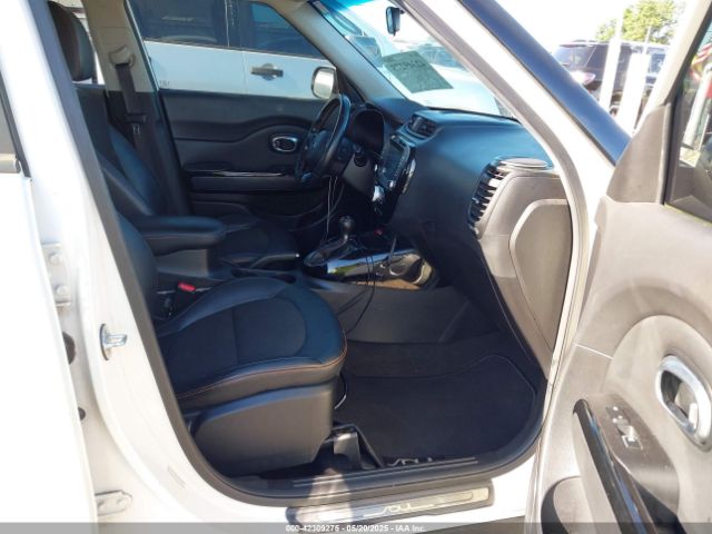 KNDJX3AA0H7471335 KIA Soul !