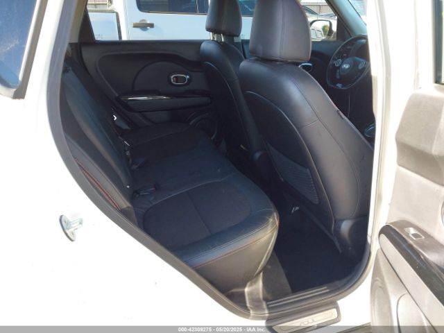 KNDJX3AA0H7471335 KIA Soul !